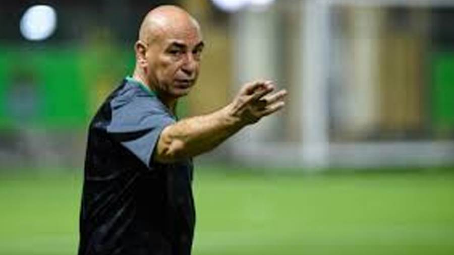 حسام حسن