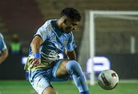 اللاعب إبراهيم الأسيوطي في مباراة الأهلي وسيراميكا كليوباترا في بطولة كأس عاصمة مصر