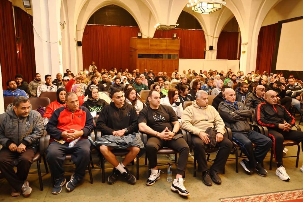 نادي الصيد يجتمع بالأجهزة الفنية والطبية ويشدد على الالتزام&nbsp;