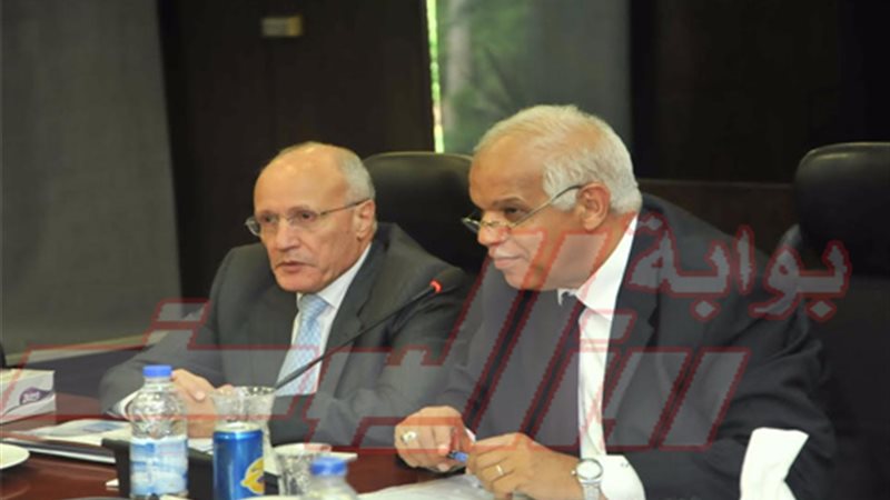 وزير النقل يلتقي