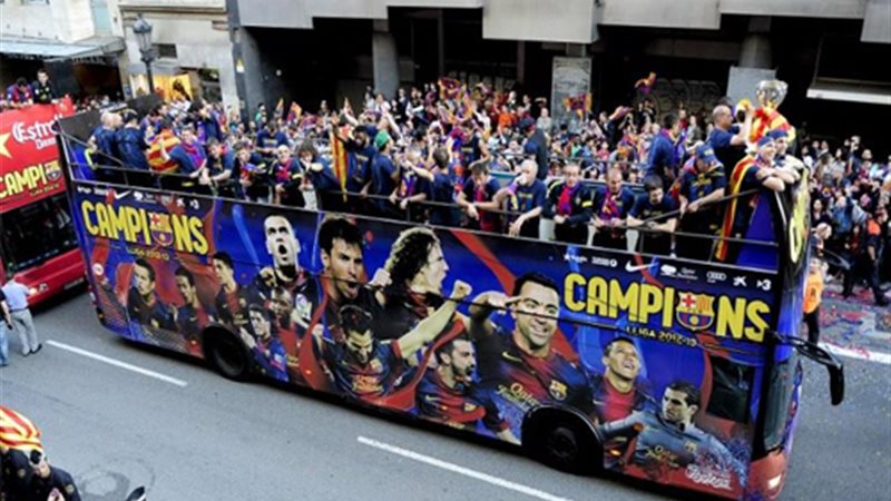 حافلة الأهلي الجديدة