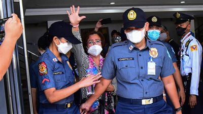 احتجاز سناتورة سابقة رهينة أثناء محاولة نزلاء الفرار من سجن في الفيليبين