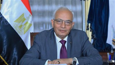 وزير التعليم يتقدم بخالص العزاء والمواساة لأسرة الطالبة 