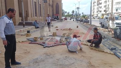 تركيب إنترلوك وتوفير أتوبيسات لنقل طلاب الجامعة بكفر الشيخ