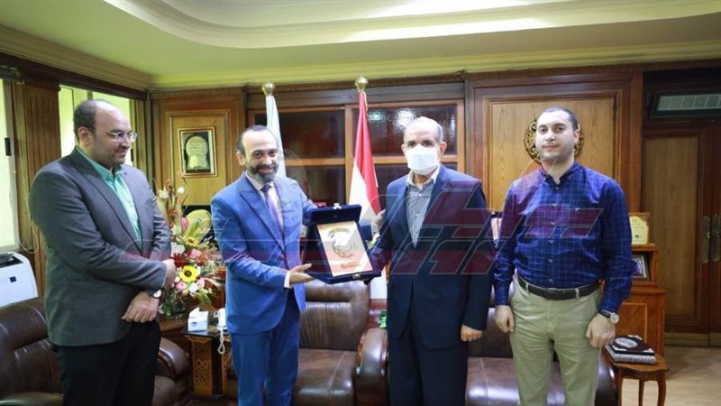 محافظ كفرالشيخ