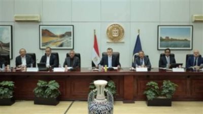 وزير السياحة والآثار يترأس اجتماع مجلس إدارة هيئة المتحف المصري الكبير