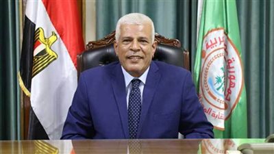   نقيب الزراعيين: استصلاح الأراضي الجديدة والمشروعات القومية أسهمت في توفير الأمن الغذائي للمواطنين