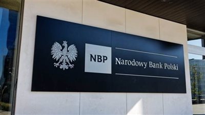 نشوب خلافات داخلية في البنك المركزي البولندي بسبب سياسة الأسعار