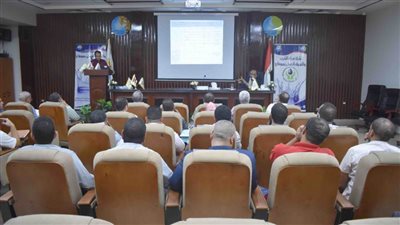 رئيس مياه سوهاج يبحث موقف مشروعات مياه الشرب والصرف الصحي