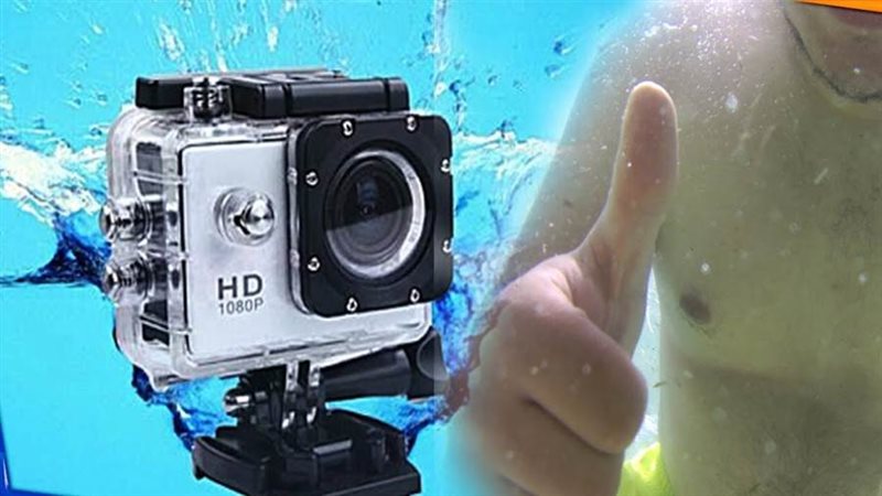 كاميرا تحت الماء