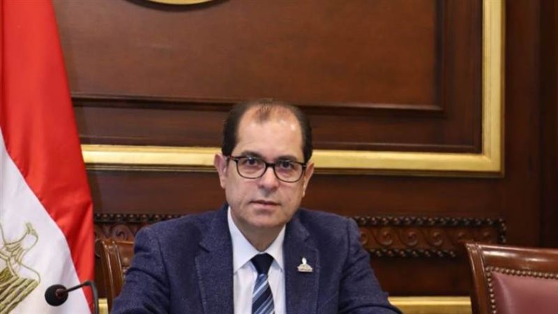 د. يوسف عامر