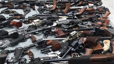 ضبط 13 سلاحا ناريا وتنفيذ 304 أحكام قضائية في حملة أمنية موسعة بسوهاج