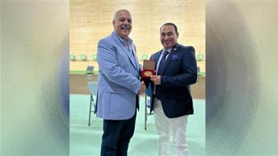 حسني: يكرم رئيس اللجنة الأولمبية الليبية والأمين العام