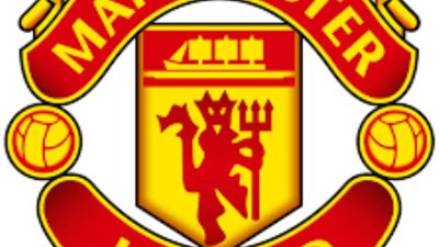 مهاجم مانشستر يونايتد الشهير سقط في قبضة الشرطة