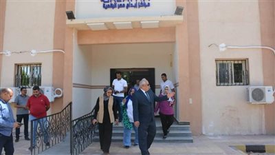 محافظ الوادي الجديد يتابع التجهيزات النهائية بمركز