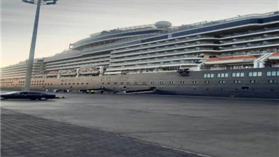 وصول سفينة سياحية إلى ميناء سفاجا على متنها 1626 سائحا