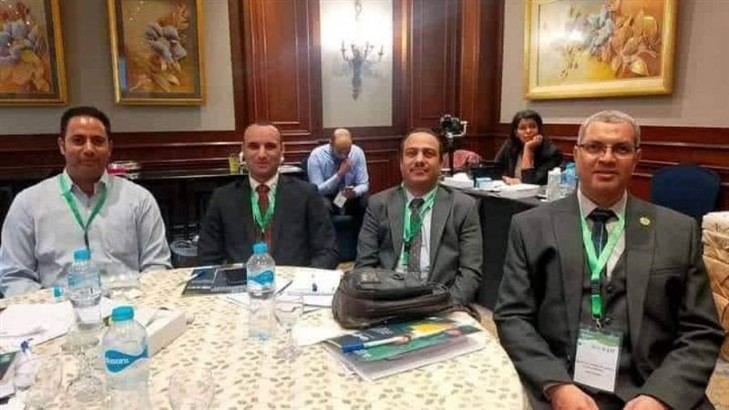 أستاذة جامعه الوادي