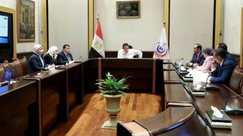 وزير الصحة خلال مناقشة