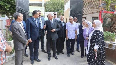 محافظ الجيزة يتابع انتظام العملية التعليمية بمدارس العمرانية والطالبية 
