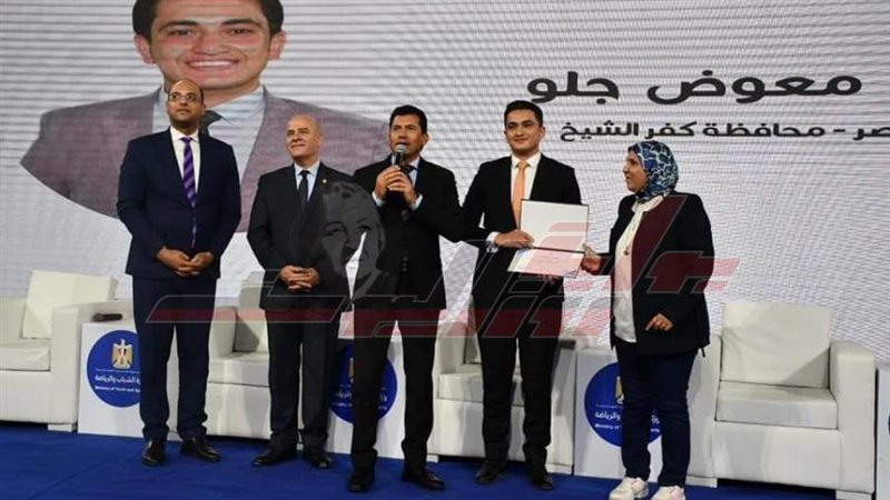 خلال التكريم