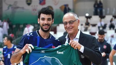 خيري يفوز بجائزة أفضل لاعب في مباراة الأهلي ومضر