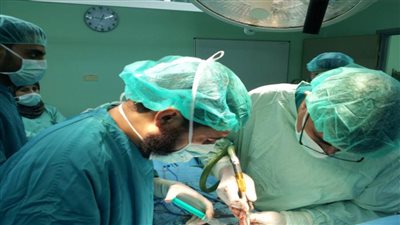 إجراء 11149 عملية جراحية في المخ والأعصاب والعظام بمستشفى أسوان الجامعي خلال 8 أشهر