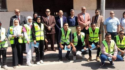 الشعب الجمهورى يزرع  عددًا من الأشجار بالمدارس ويوزع مطويات إرشادية للطلاب