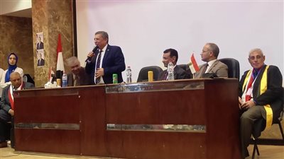 تفعيل برنامج التنمية المهنية المستدامة لموجهى الدراسات الاجتماعية بالبحيرة