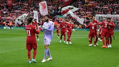 محمد صلاح يقود تشكيل ليفربول في مواجهة وست هام .. الليلة