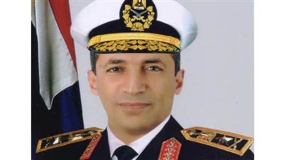 قائد القوات البحرية: نسعى جاهدين لتطوير منظومة التسليح لمواكبة التطورات العسكرية العالمية