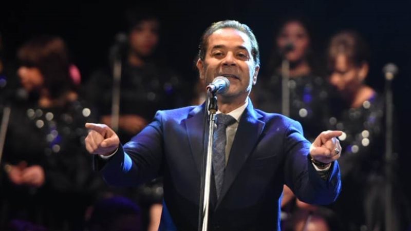 الفنان مدحت صالح