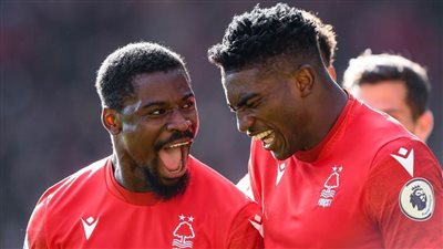 عقدة ليفربول مستمرة بهزيمة جديدة أمام نوتنجهام متذيل الدوري