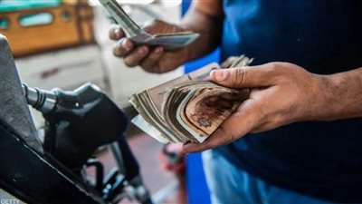 العالم يرفع أسعار المحروقات ومصر تثبتها حماية لمواطنيها.. 10 معلومات عن جنون البنزين في 90 دولة