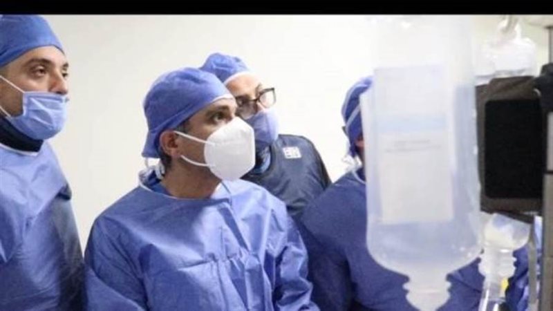 الفريق الطبي خلال