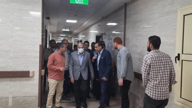 محافظ المنيا يطمئن