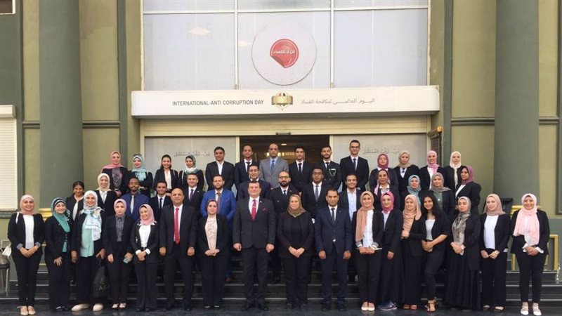 وفد سفراء ضد الفساد