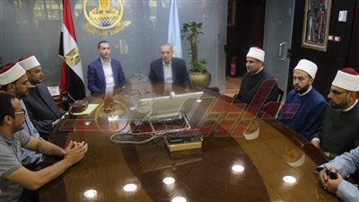 نورالدين: يستقبل وفد الأزهر ويوجه بتيسير عمل القوافل الدعوية بكفر الشيخ 