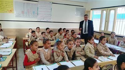 انتظام العملية التعليمية.. الديب في جولة ميدانية مفاجئة على مدارس دمنهور بالبحيرة