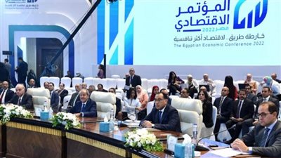 رئيس الوزراء يؤكد أهمية وجود آلية تمويل تمّكِن الأسر المتوسطة من الحصول على الوحدات بنظام سداد مطول