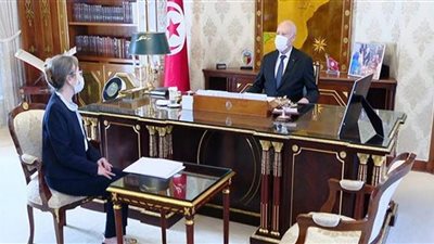 الرئيس التونسي يبحث مع رئيسة الحكومة الأوضاع المالية والاقتصادية والاجتماعية