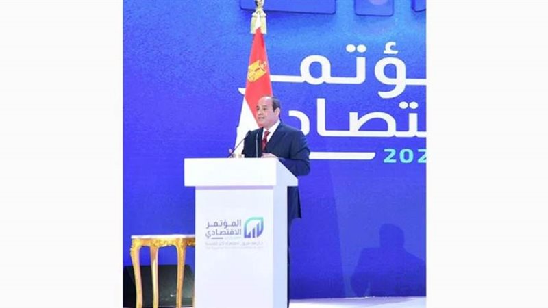 الرئيس السيسي يعقب