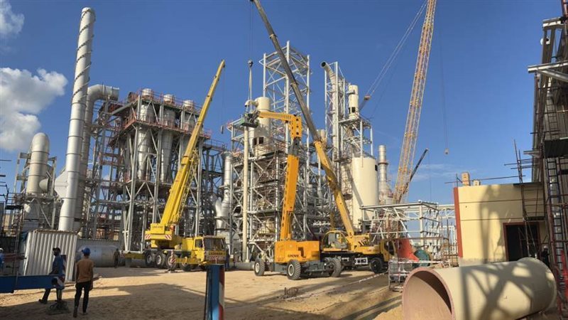 مصنع لإنتاج الألواح