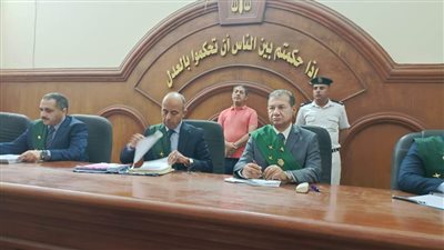 جنايات دمنهور.. تأجيل محاكمة رئيس جامعة دمنهور وآخرين إلى 27 نوفمبر القادم