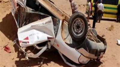 إصابة 15 عاملًا في حادث انقلاب سيارة ربع نقل بأسيوط