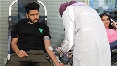 جامعة الجلالة تُطلق حملة للتبرع بالدم بالتعاون مع المركز الإقليمى لنقل الدم