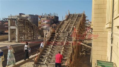 إنشاء مدرسة لغات بقرية وكوبري محطة قطار نشرت بقلين