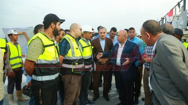 محافظ كفرالشيخ ووزير