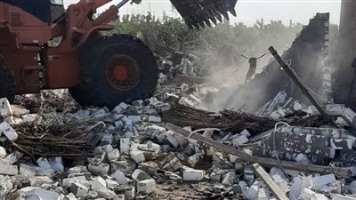 الموجة 20 لإزالة التعديات.. إزالة 83 حالة تعدٍ على الأراضي الزراعية وأملاك الدولة بالبحيرة