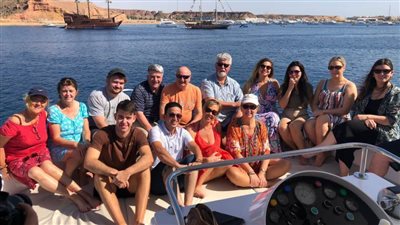 السياحة والآثار تستضيف وفدًا من وكلاء السياحة في أيرلندا