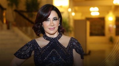 ديانا حداد: 